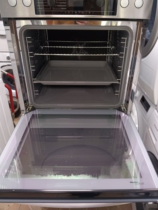 Иноксова печка за вграждане с керамичен плот Миеле Miele Made in Germany 2 години Гаранция!