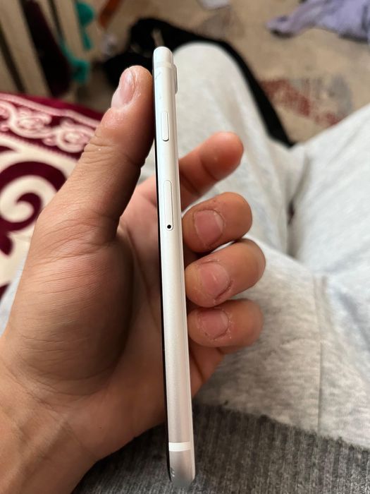 iphone se2 64гб 100%