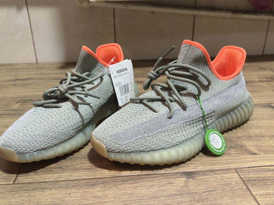 Adidasi Yeezy Boost 350 V2