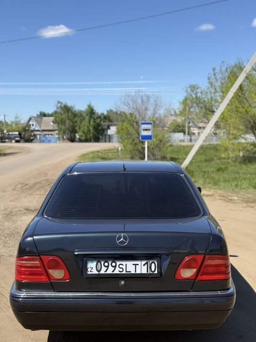 Продам мерседес ,без вложений сел поехал