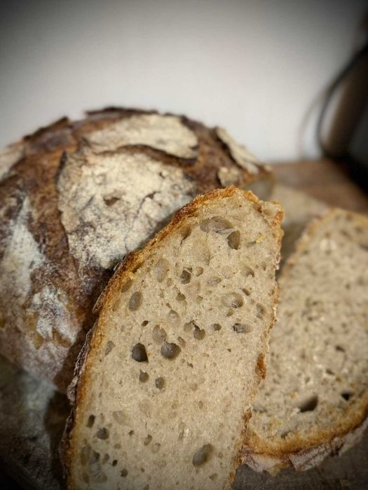 Глинен съд за печене на хляб