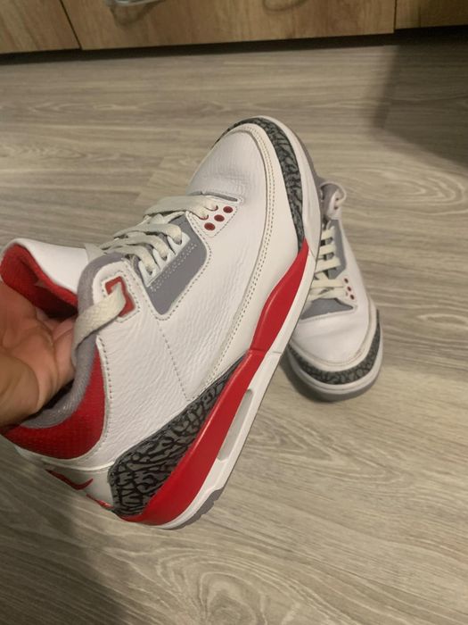 Air Jordan Retro Fire Red