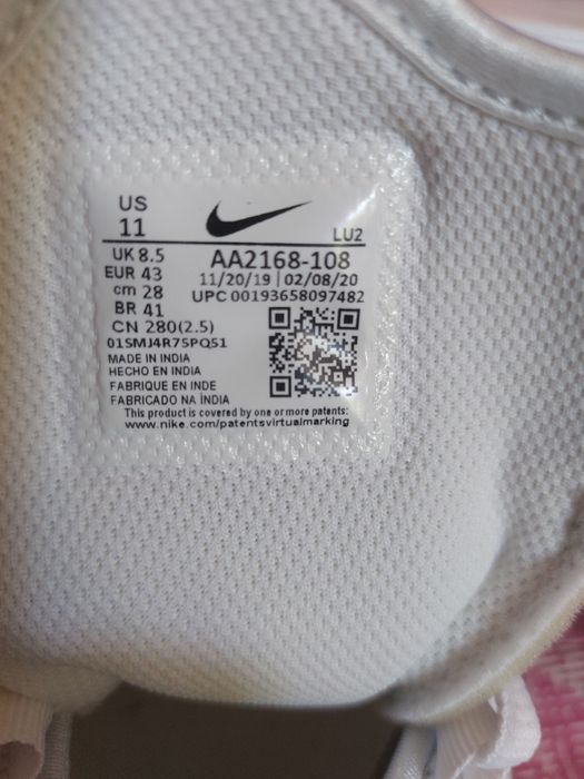 Кроссовки NIKE женский новые
