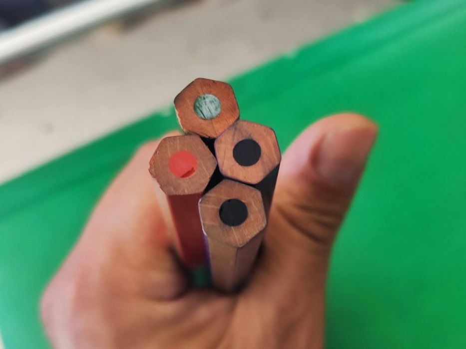 Стари нови цветни моливи Johann Faber goldfaber