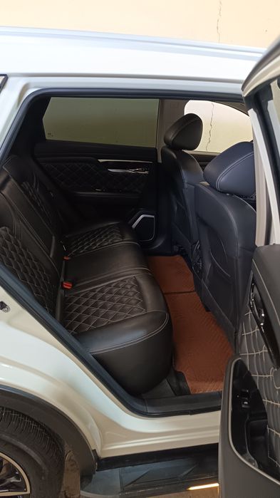 Nissan Venucia Star