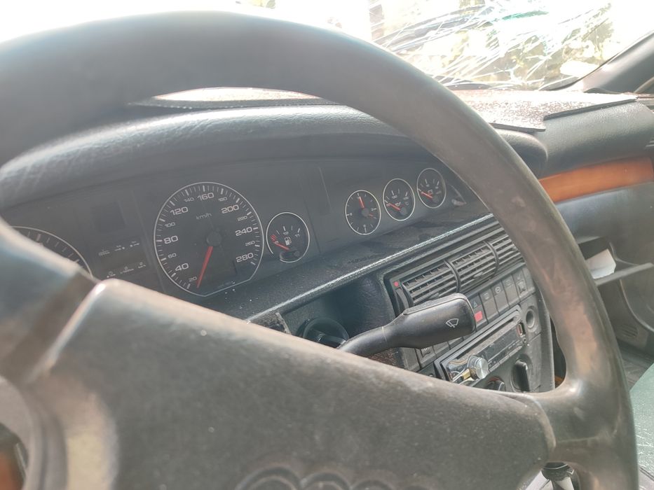 По запчастям продаётся Ауди 100 С4