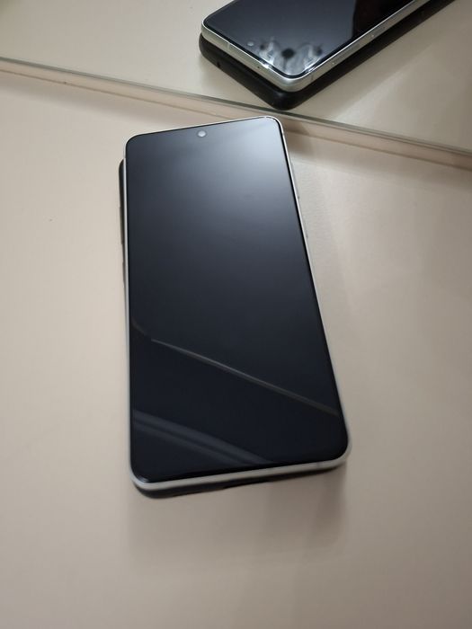 Продам Samsung Galaxy S21 FE 5G