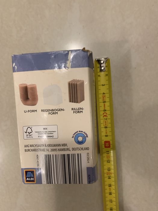 Vand lumanari rosii si gri si aurii