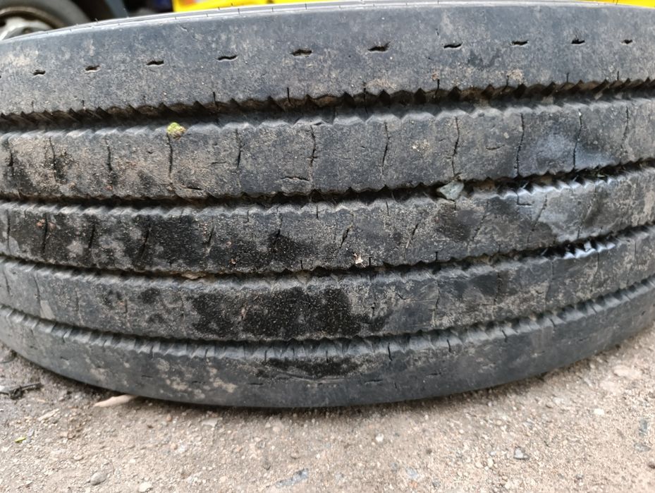 Грузовые  прицепные шины