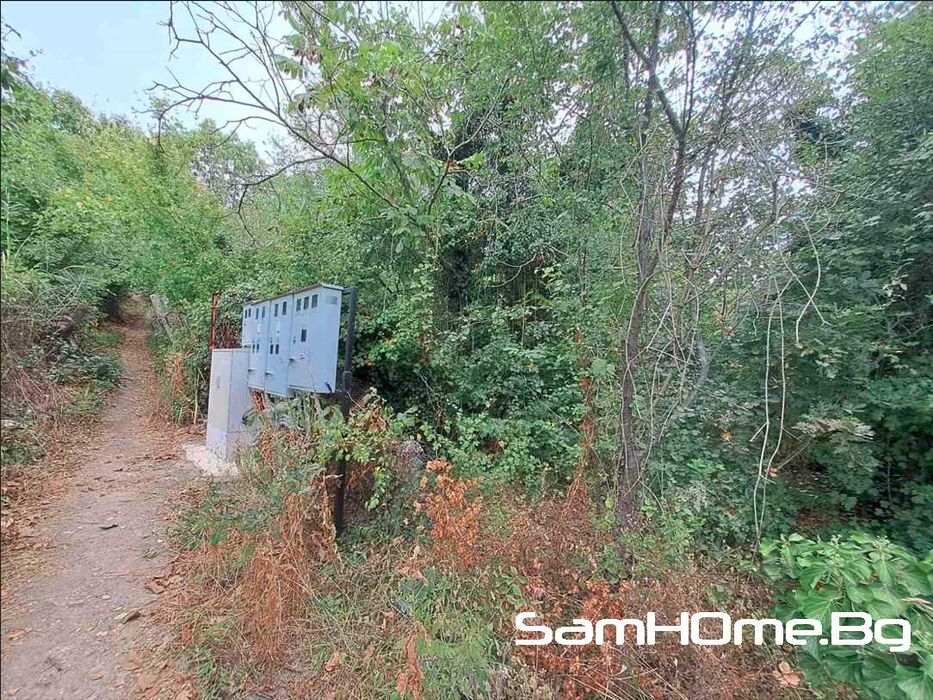 Продава се Парцел в к.к. Златни пясъци - 580 кв.м за 44 €/кв.м - Снимка #2