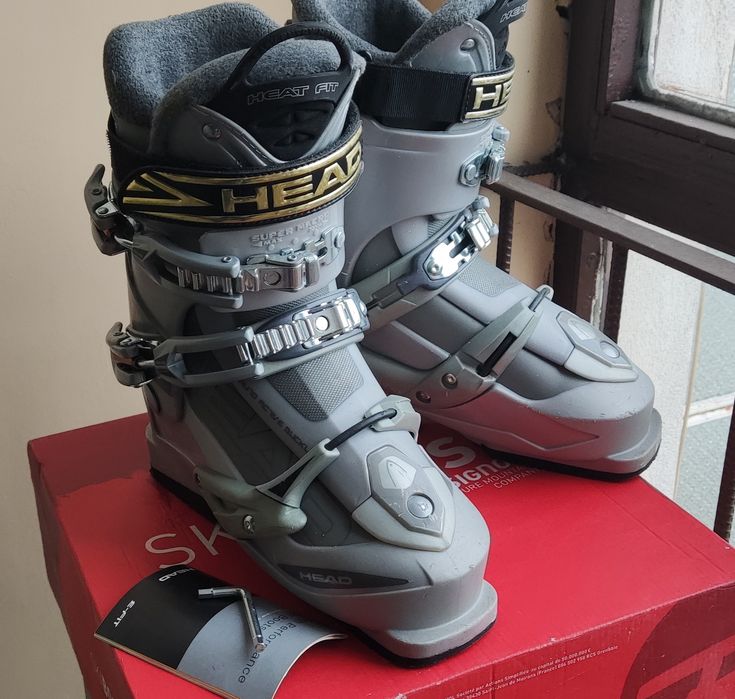 Ски обувки HED- 289 мм /38-39номер/