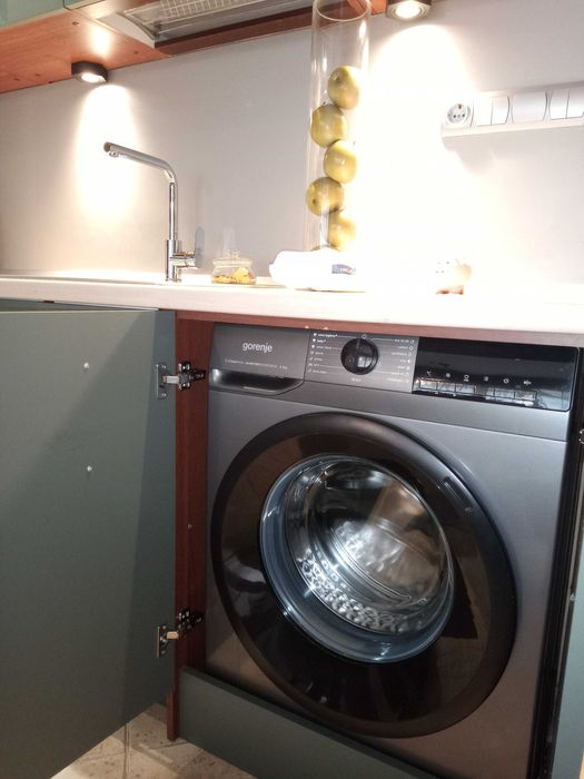 Дава се под наем Двустаен апартамент в Варна, Левски - 65 кв.м за 598.23 € - Снимка #9