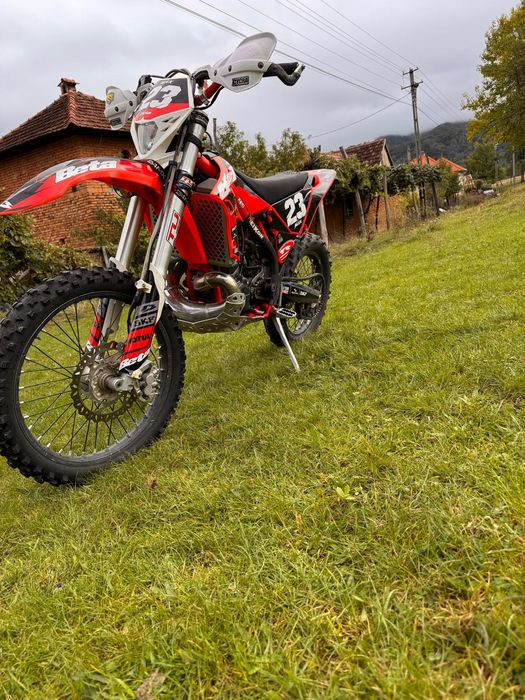 Vând BETA XTRAINER  300  an 2019