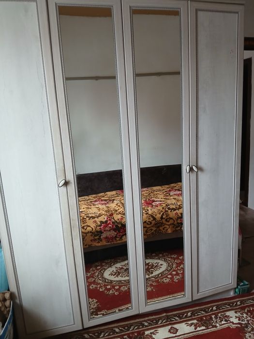 Шифонер 5 полок!!