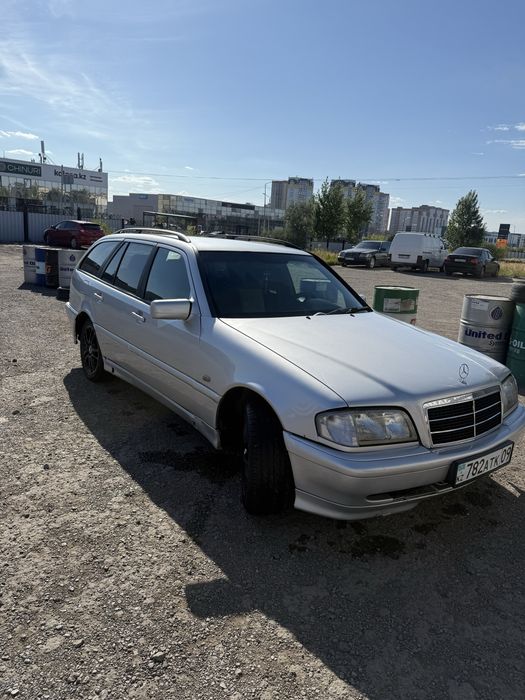 Продам Мерседес цэшка