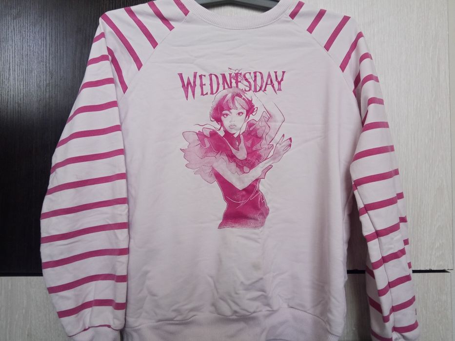 Кофта розовый рукави с полосками