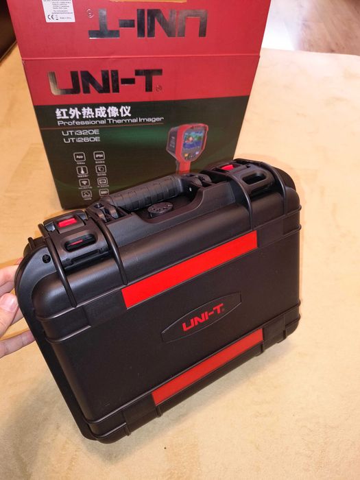 Термокамера UNI-T UTi320E Enhanced Thermal Camera 320x240IR Sensor