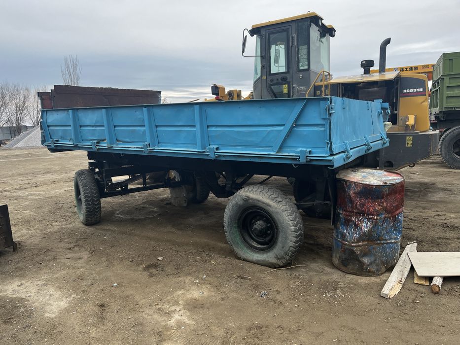 Срецтехника трактор сатылады прицеппен бірге