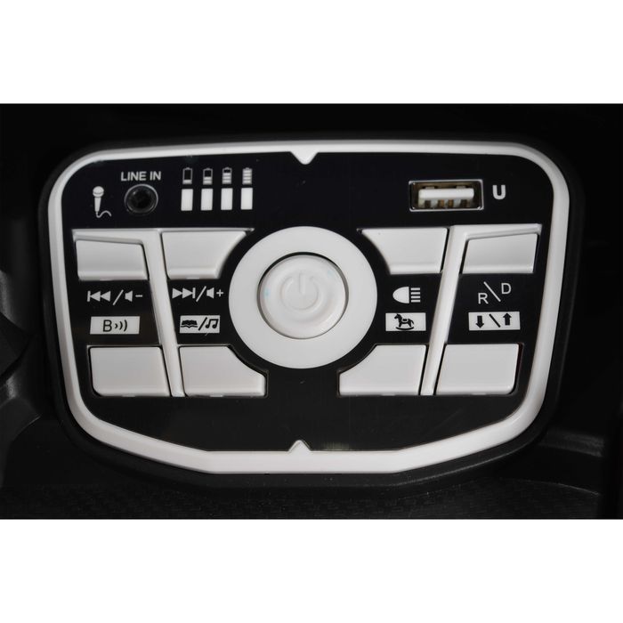 Лицензирана Акумулаторна Кола AUDI RS E-TRON,12V7AH,R/C 2.4,EVA гуми