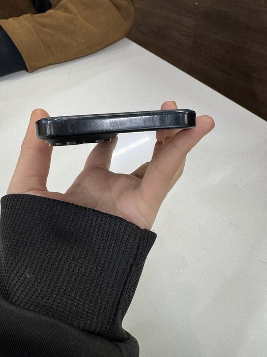 Iphone 15 в идеальном состоянии