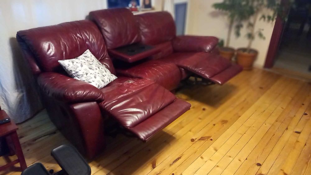 Дивани от три части с механизми