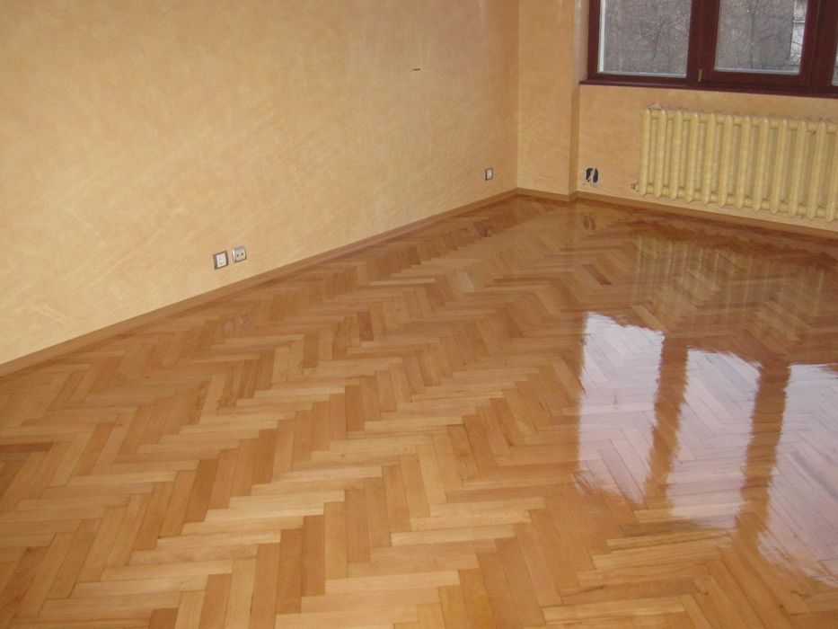Циклене на паркет и дюшеме