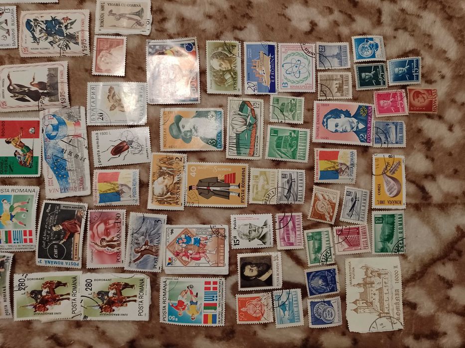 Vând colecție de timbre Romania și câteva state