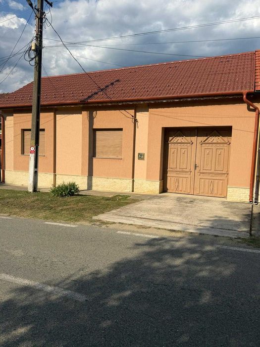 Vand casa de vacanta Gladna Montana