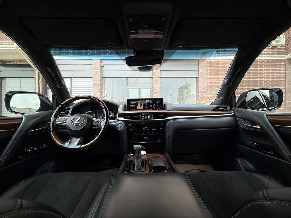 Продаётся Lexus Lx 570