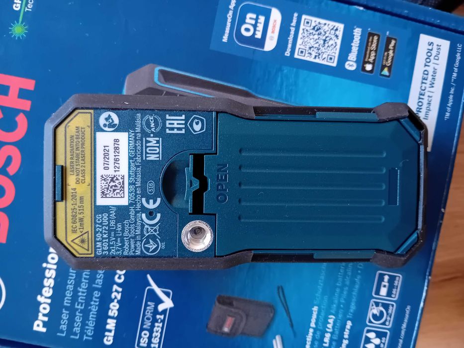 Лазерна рулетка Bosch Professional GLM 50-27 CG