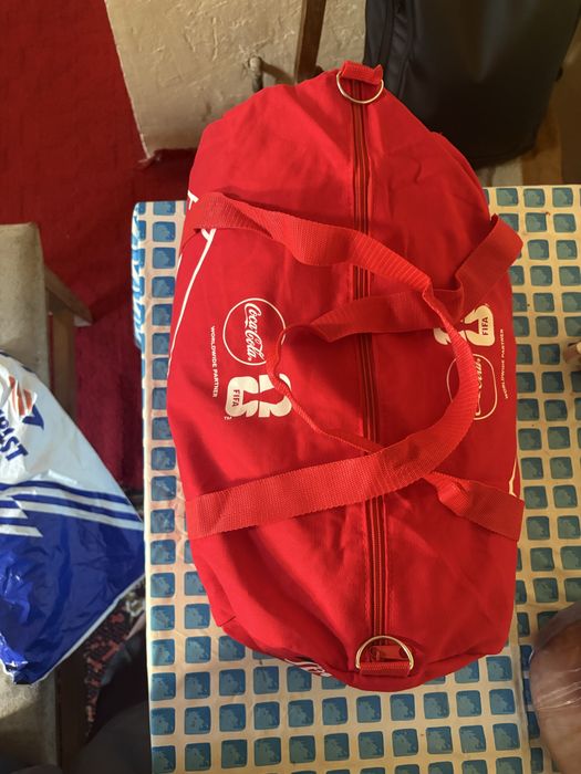 Coca cola sport sumkasi. Limited edition