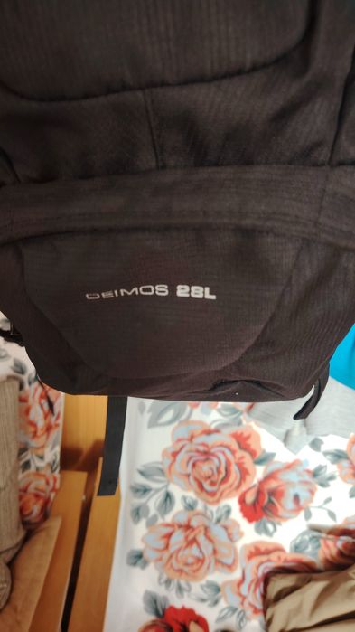 Vînd rucsac drumeții montane DLX Air flow !