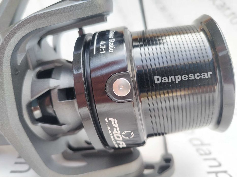 Mulinetă Feeder si Crap PRO FL NOBLE HP6500 cu tambur Long Cast