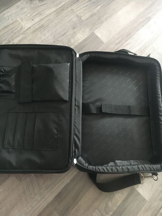 Чанта за лаптоп Тошиба