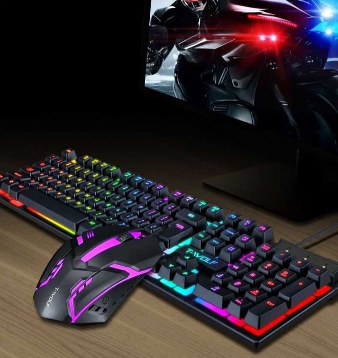 Gaming go Игровая клавиатура  и мишка очень удобно нажимать красиво