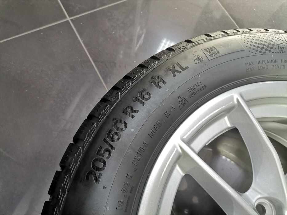 НОВО 16" Зимен К-т Джанти BMW Style 774 Гуми Датчици G20 G21 G22 G23