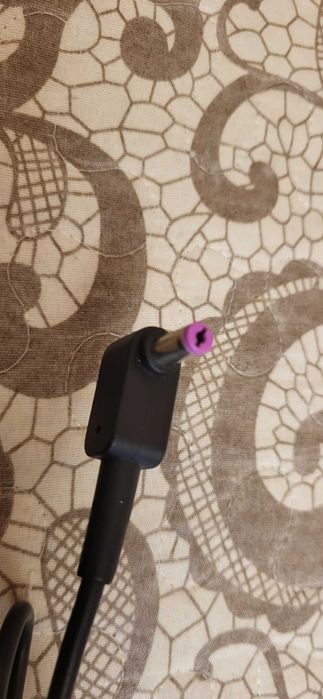 ACER 135W Incarcator 19.5V-6.92A Adaptor fuctional