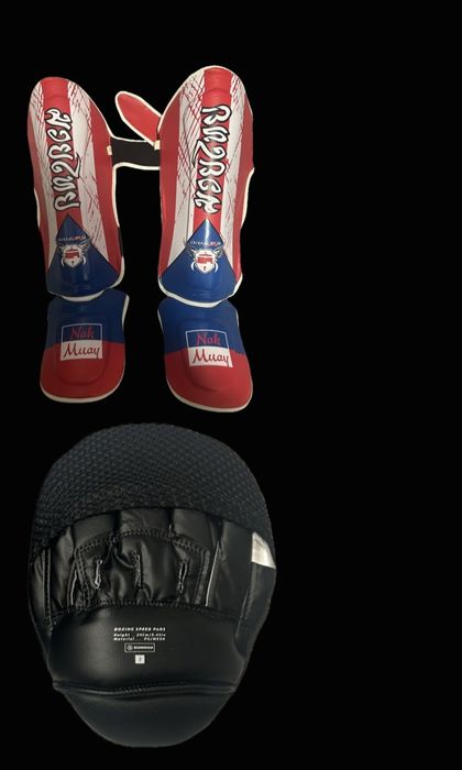 Echipament Kickboxing/Muay Thai – Armura & Outshock (Ca Noi)