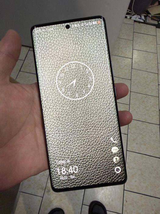 Продам Vivo v40 256gb