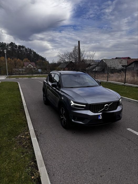 VOLVO XC40 2018 — imagine 2