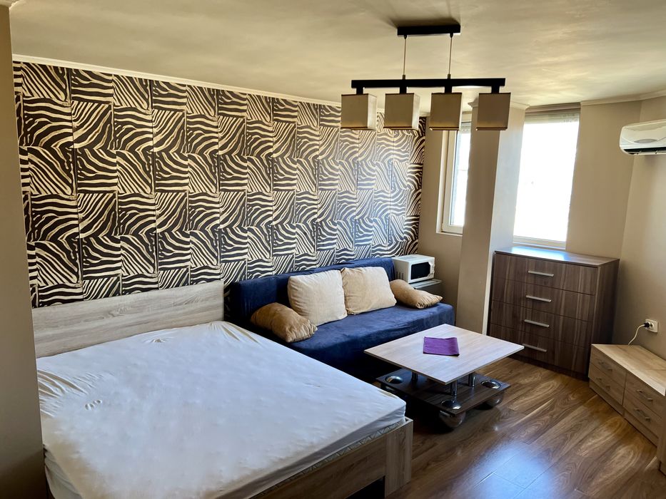 Дава се под наем Едностаен апартамент в Стара Загора, Център - 32 кв.м за 188.7 € - Снимка #4