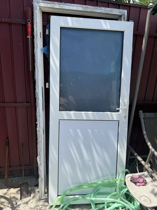 Usa si geam termopan folosite
