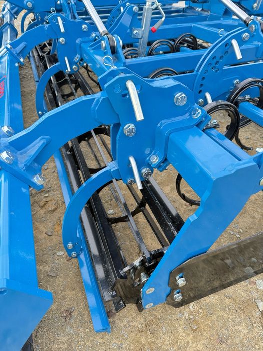 Combinator compactor cultivator tractat Agripol 5 m