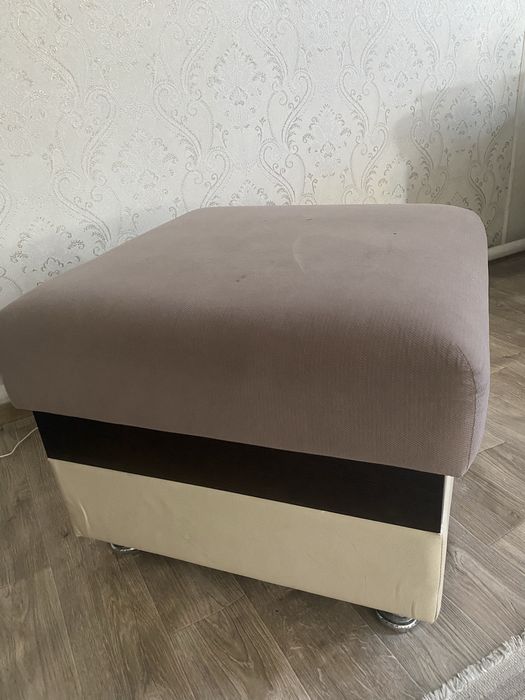 Продам б/у диван 321