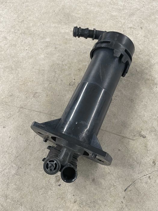 Spalator far stanga Audi Q7 4L cod 4L0955101