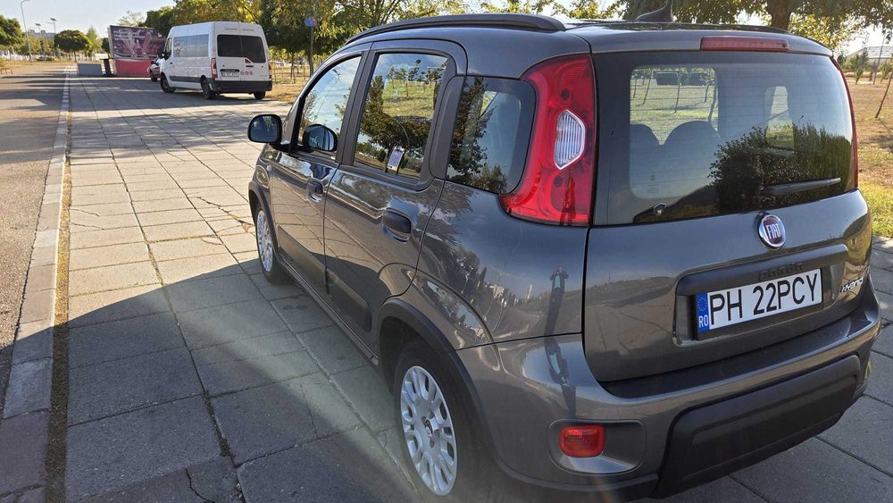 Fiat Panda, Proprietar, 1,0 hibrid ( benzina+electric), 61000 km.