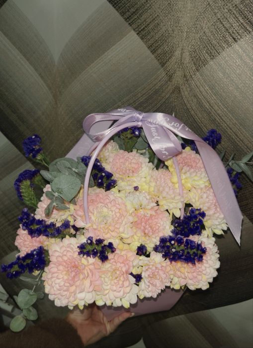 Продается букеты цветов