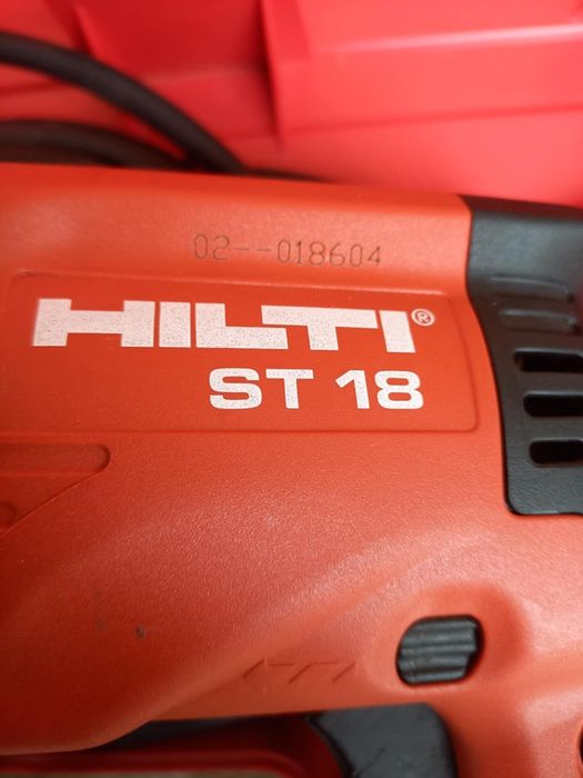 Hilti ST 18  електрически винтоверт