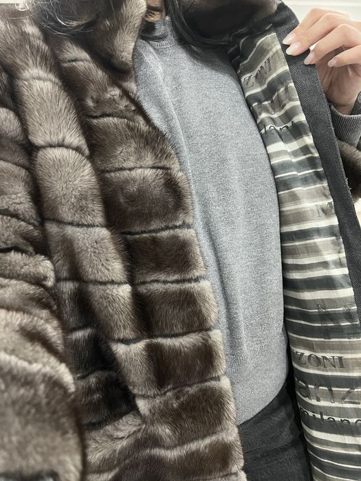 Продам норковую шубу