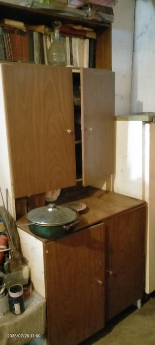 Продам ВСЕ вещи СРОЧНО и ДЕШЕВО.